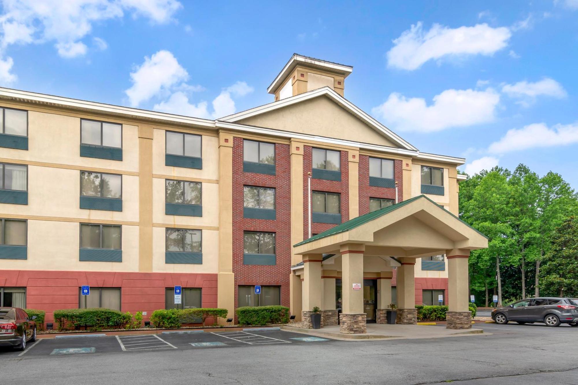 Comfort Inn Alpharetta-Atlanta North מראה חיצוני תמונה